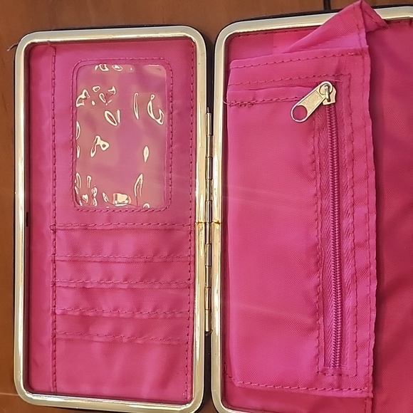 Hello Kitty Heart Pattern Wallet - Picture 3 of 4